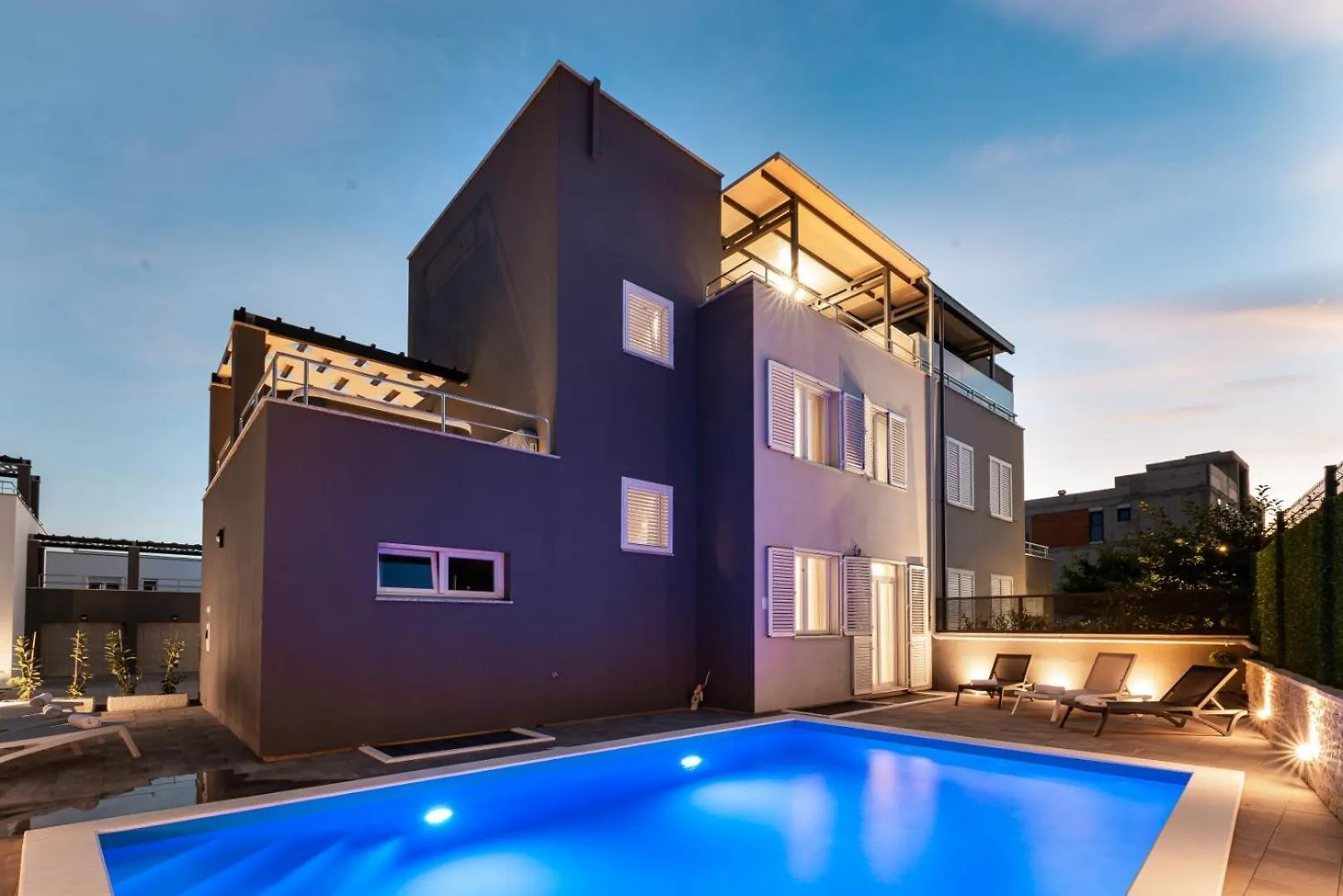 Crowonder Villa Nika - Villa With Heated Swimming Pool, Jacuzzi And Sauna Zadar