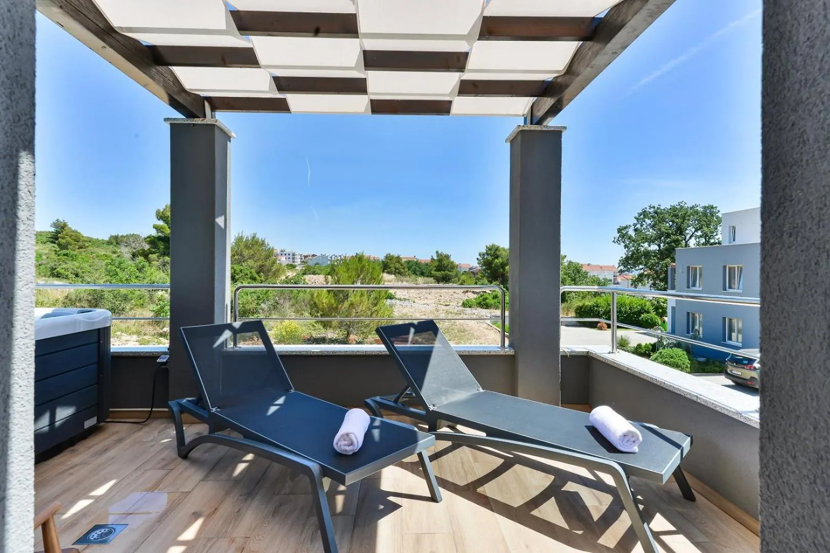 Crowonder Villa Nika - Villa With Heated Swimming Pool, Jacuzzi And Sauna Zadar