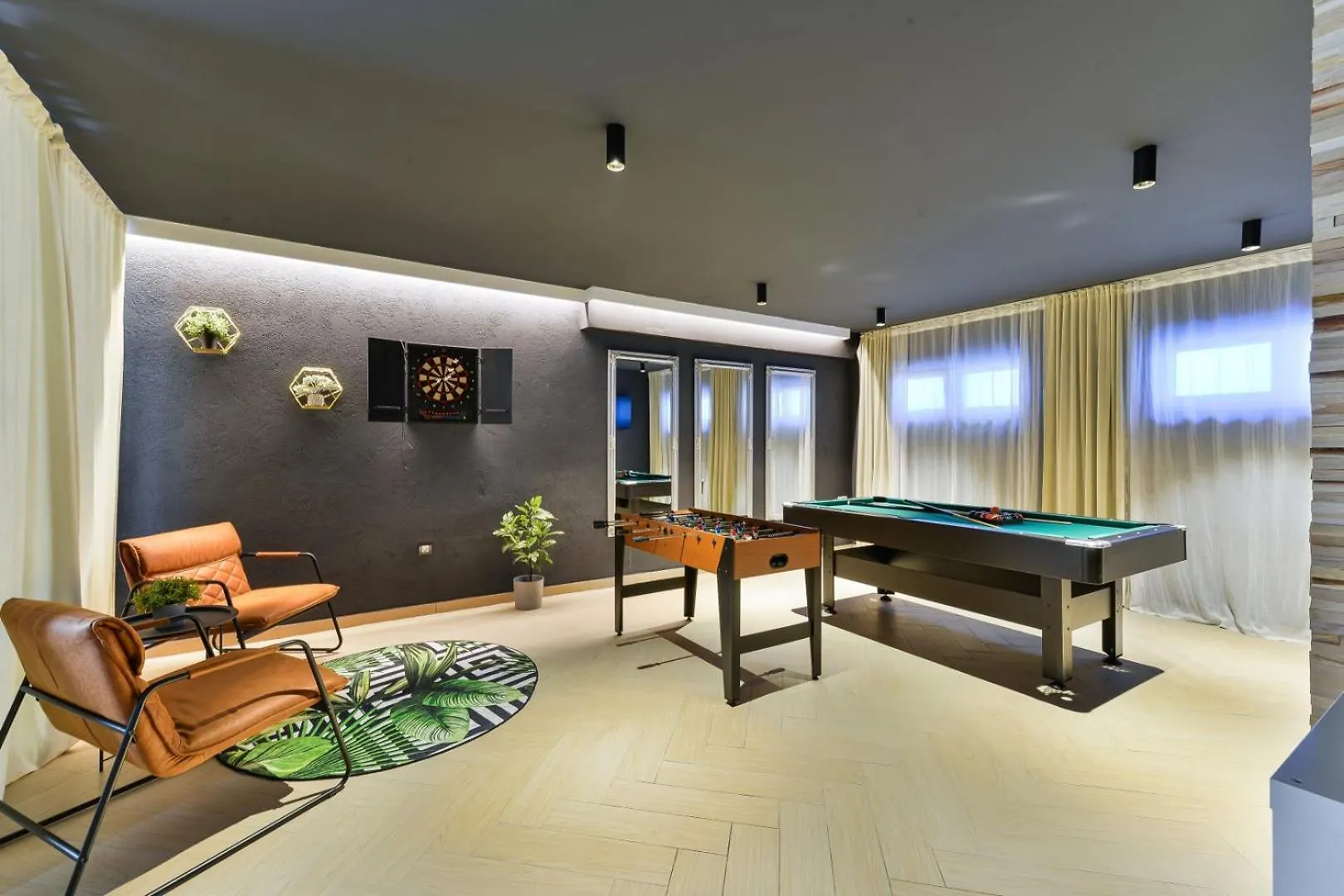 Crowonder Villa Nika - Villa With Heated Swimming Pool, Jacuzzi And Sauna Zadar
